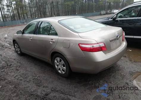 2009 Toyota Camry z USA, uszkodzony, nr VIN 4T1BE46K79U340046